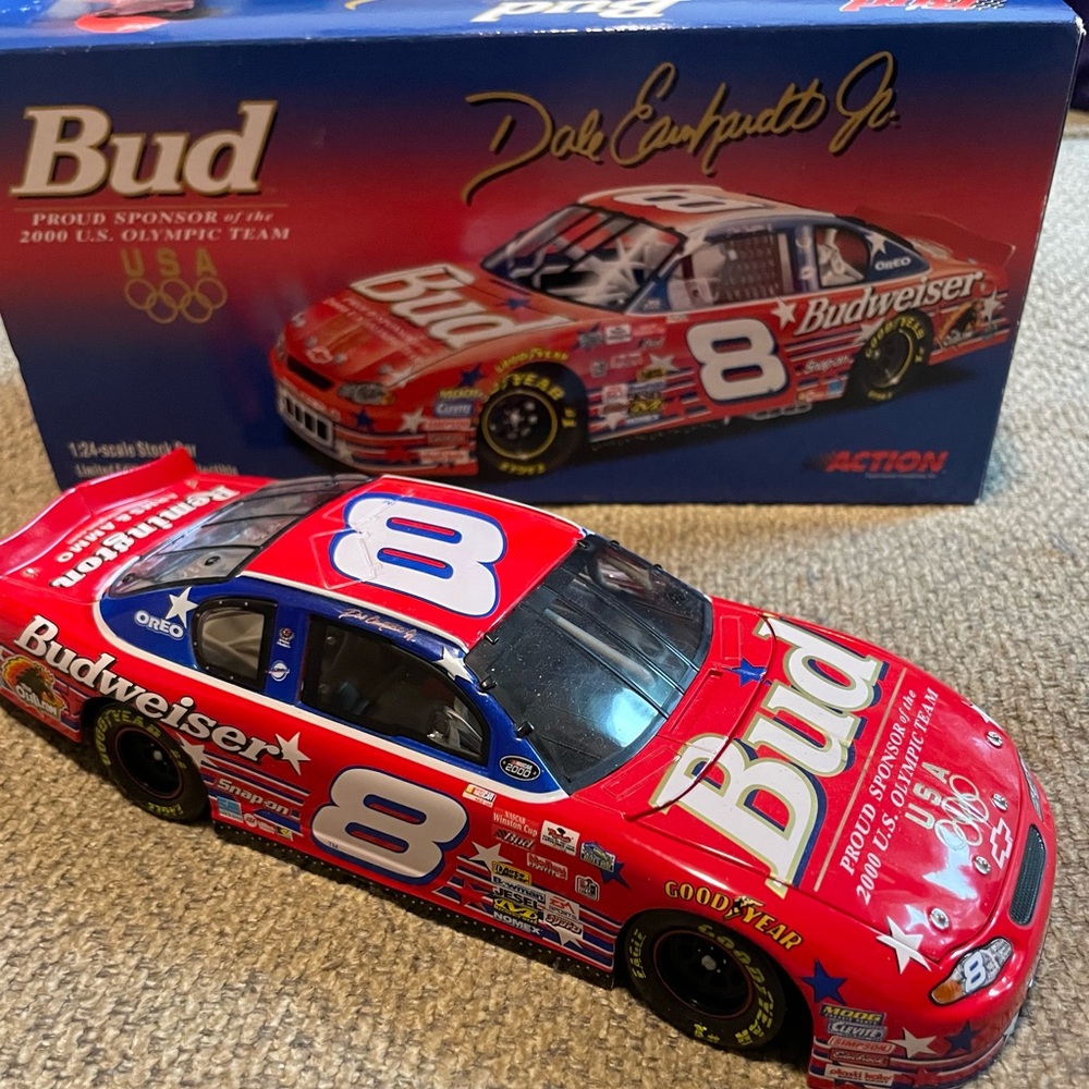 Budweiser 2000 U.S. Olympic Team Red Die-Cast Racing Car Dale Jr Collectible